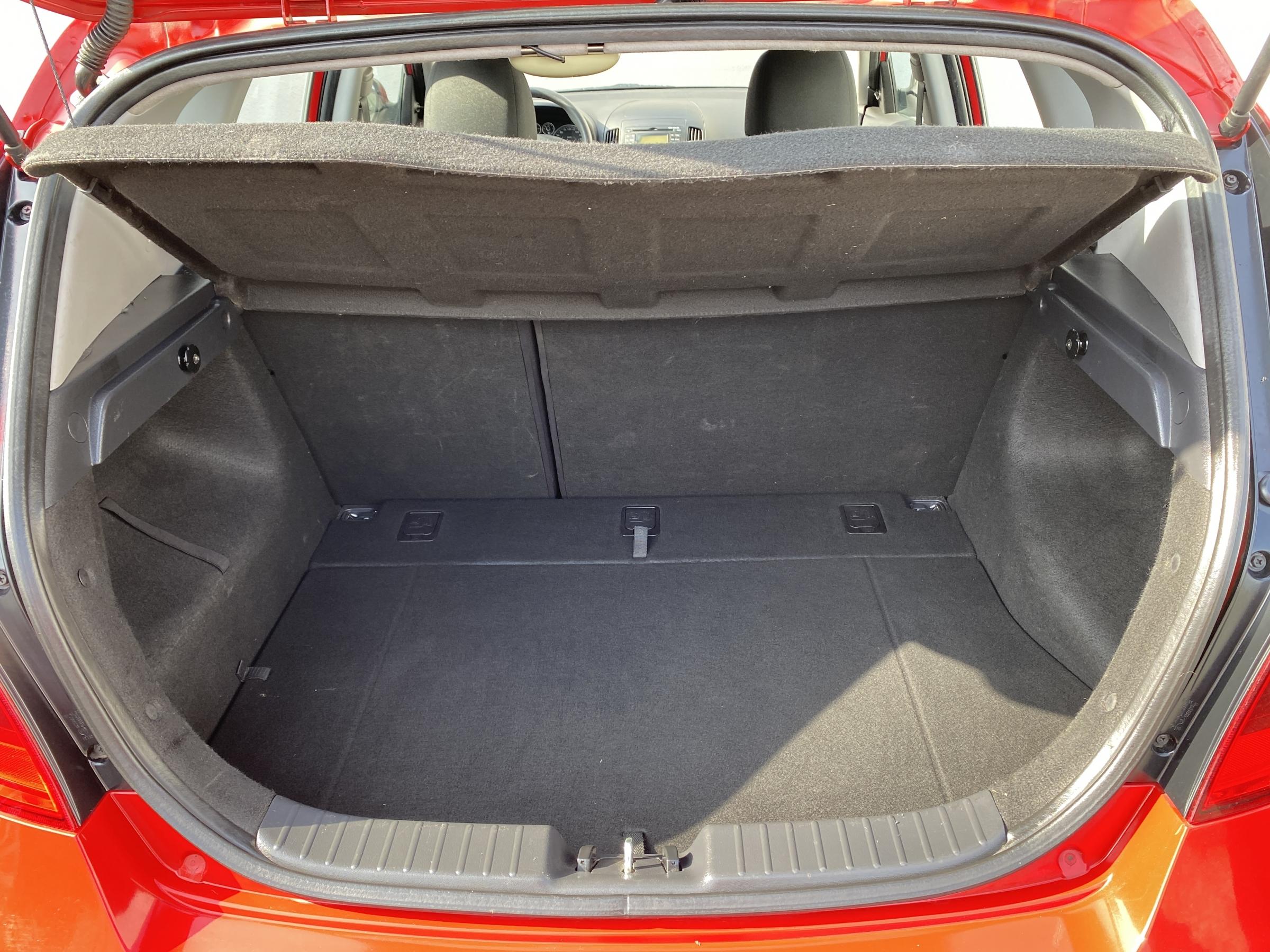 Hyundai i30, 2010 - pohled č. 7