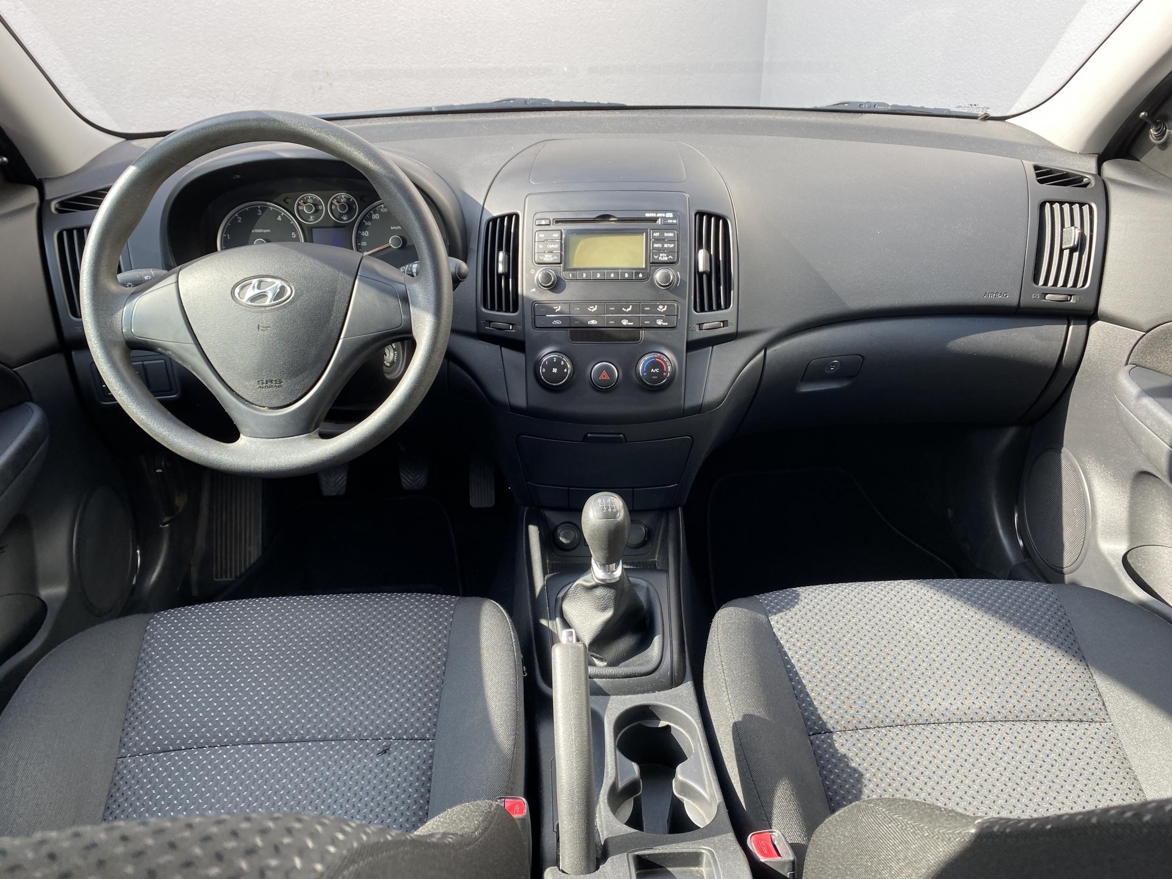 Hyundai i30, 2010 - pohled č. 8