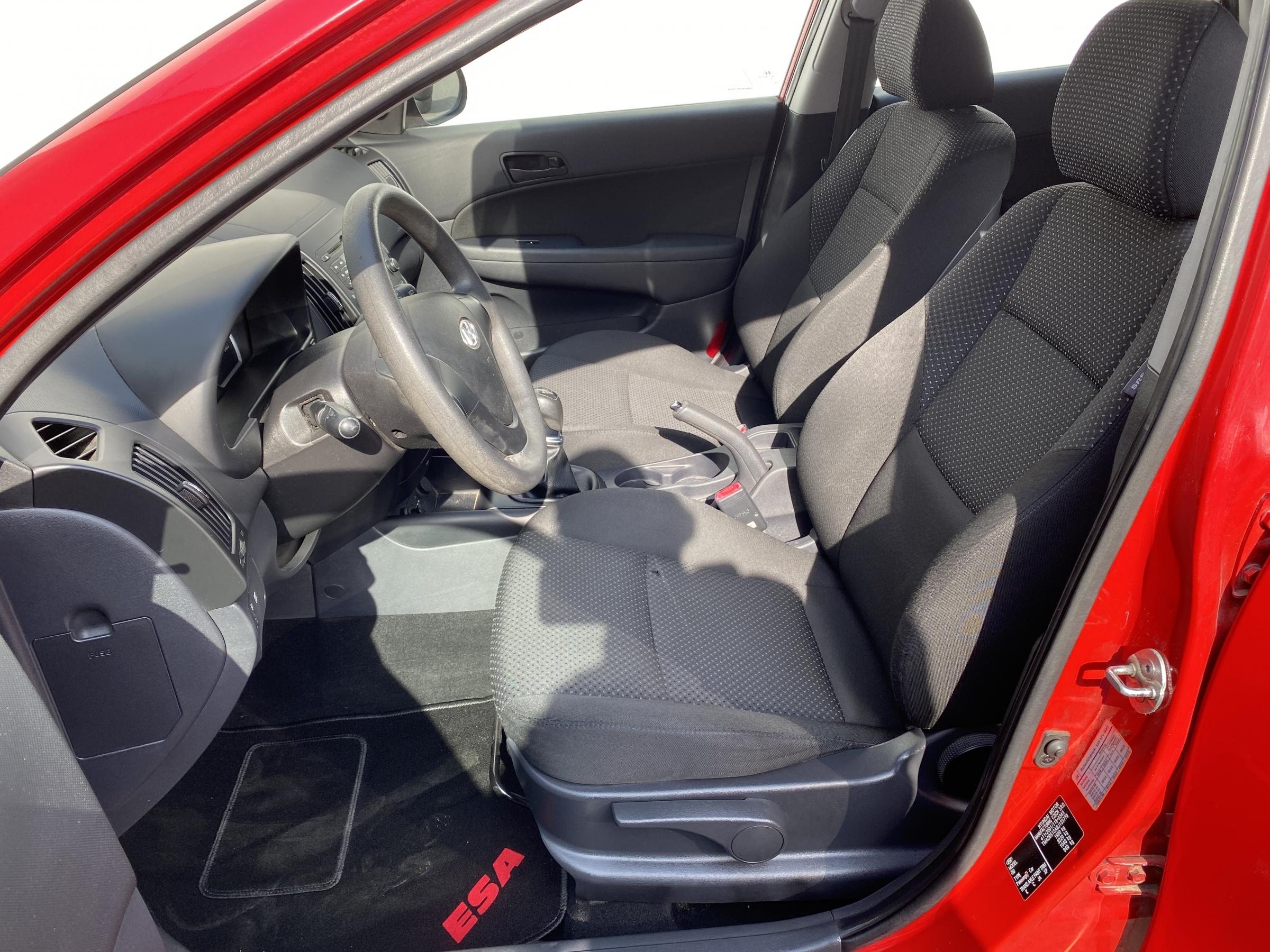 Hyundai i30, 2010 - pohled č. 9