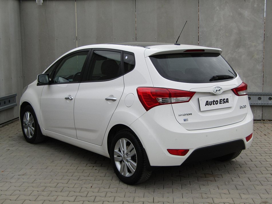 Hyundai Ix20 1.6 i 