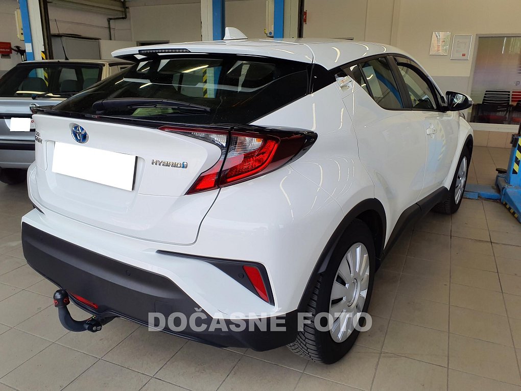 Toyota C-HR 1.8i 