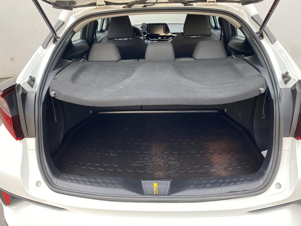 Toyota C-HR 1.8i 