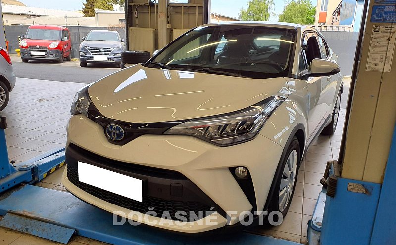 Toyota C-HR 1.8i 