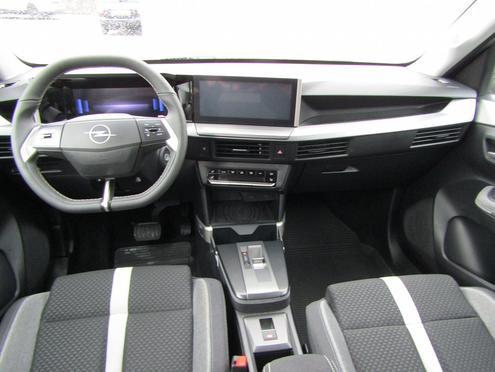 Opel Frontera 1.2 MHEV 
