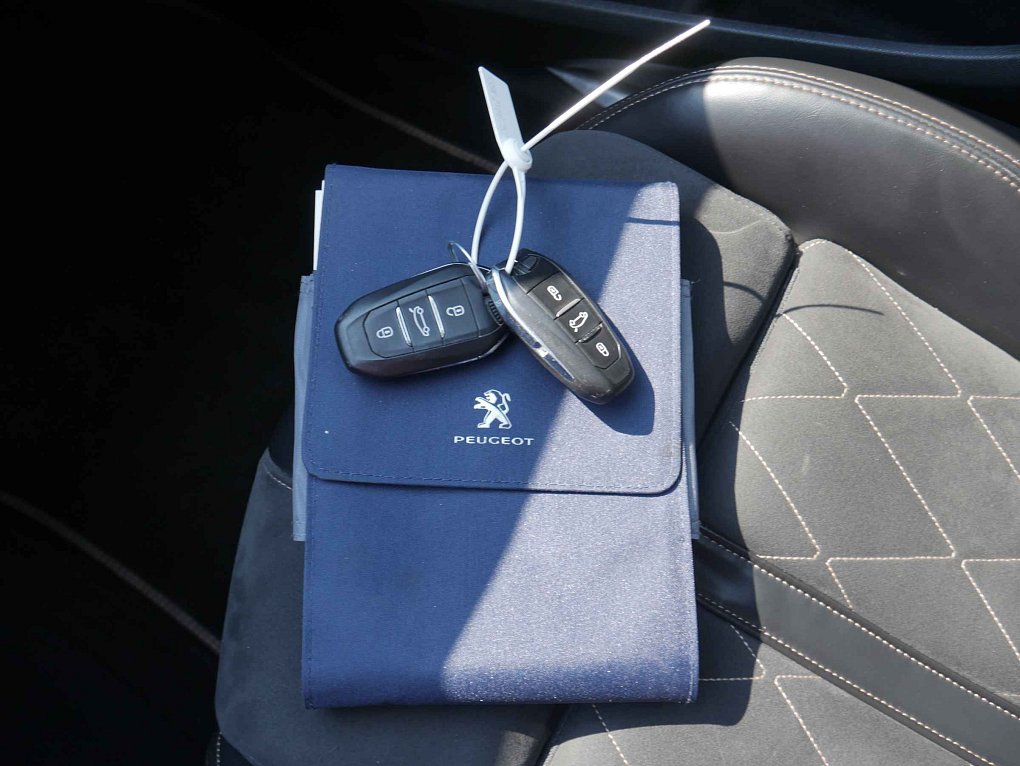 Peugeot 5008 2.0HDi  7míst