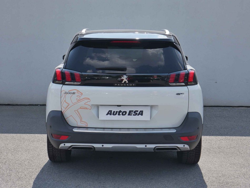 Peugeot 5008 2.0HDi  7míst