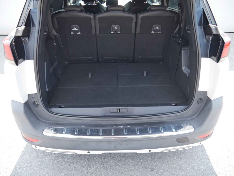 Peugeot 5008 2.0HDi  7míst