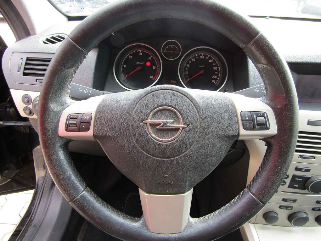 Opel Astra 1.9 CDTi 