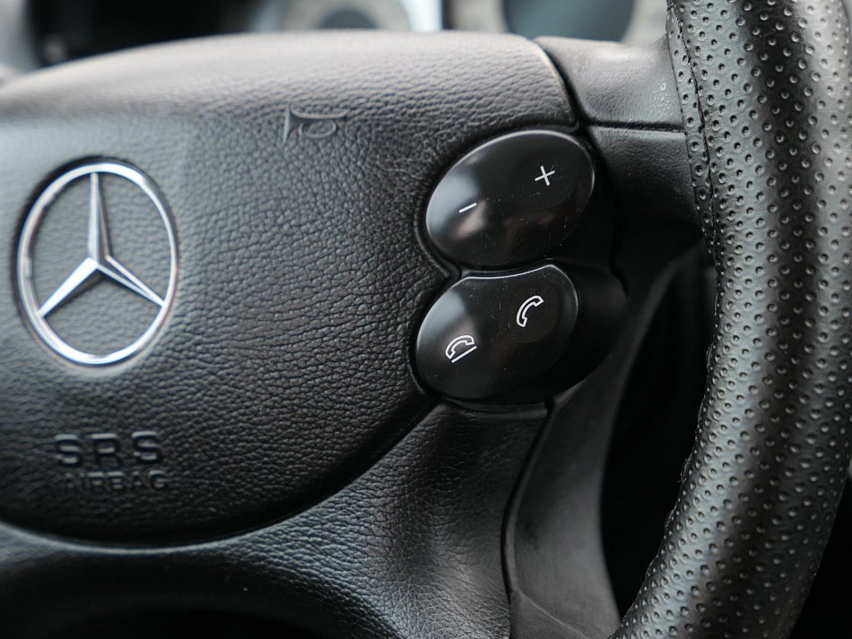 Mercedes-Benz Třída E 3.0 CDI 