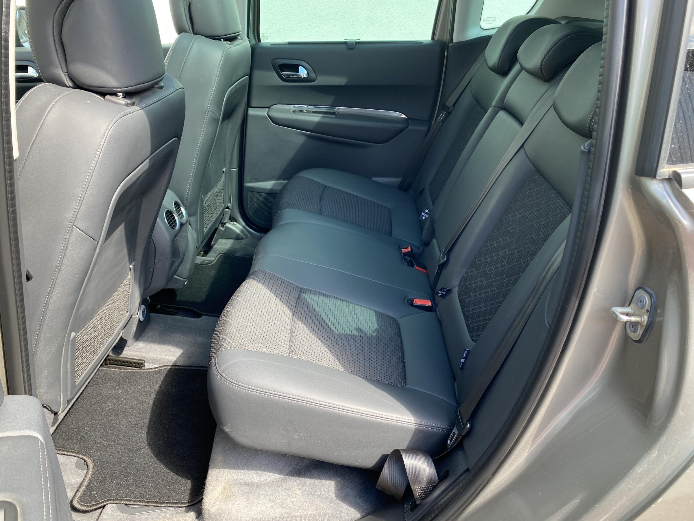 Peugeot 3008, 2016 - pohled č. 15