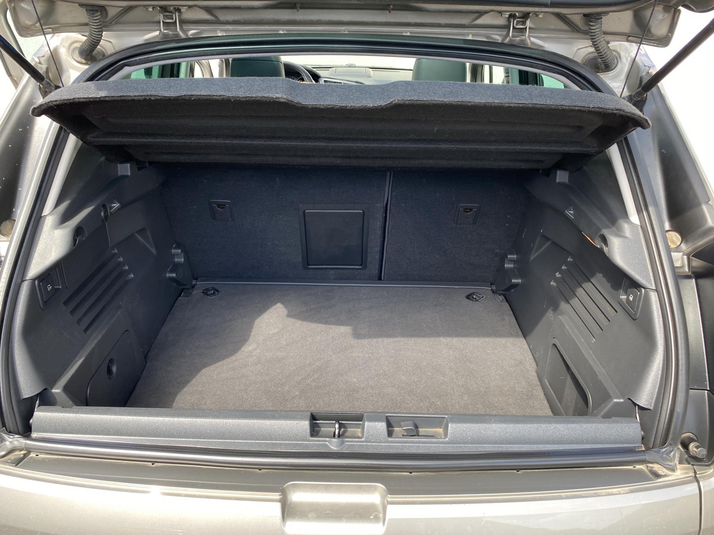 Peugeot 3008, 2016 - pohled č. 7