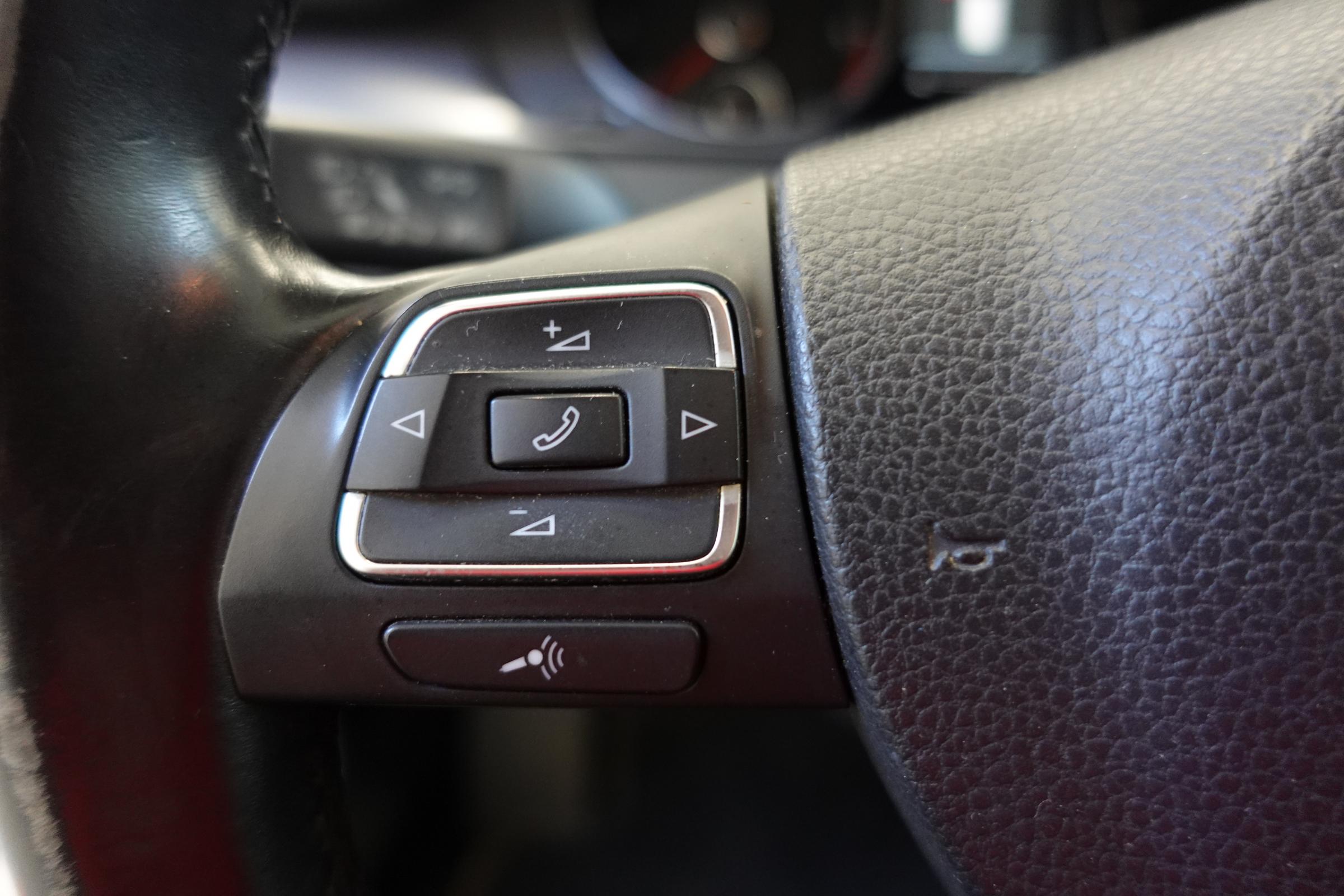 Volkswagen Passat, 2014 - pohled č. 16