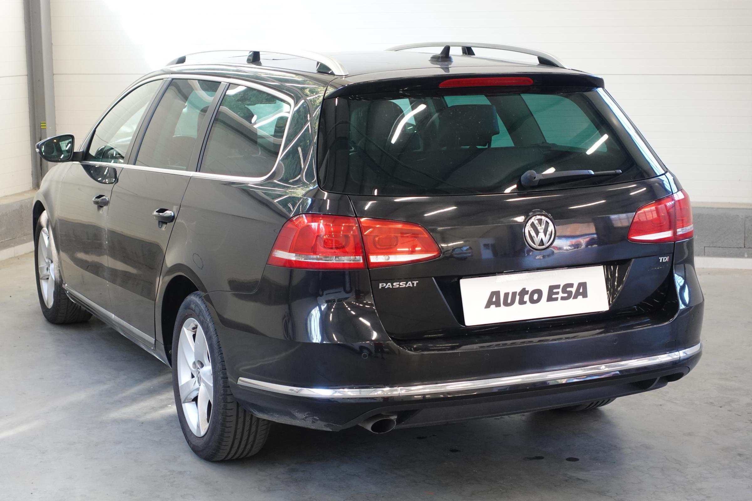 Volkswagen Passat, 2014 - pohled č. 4