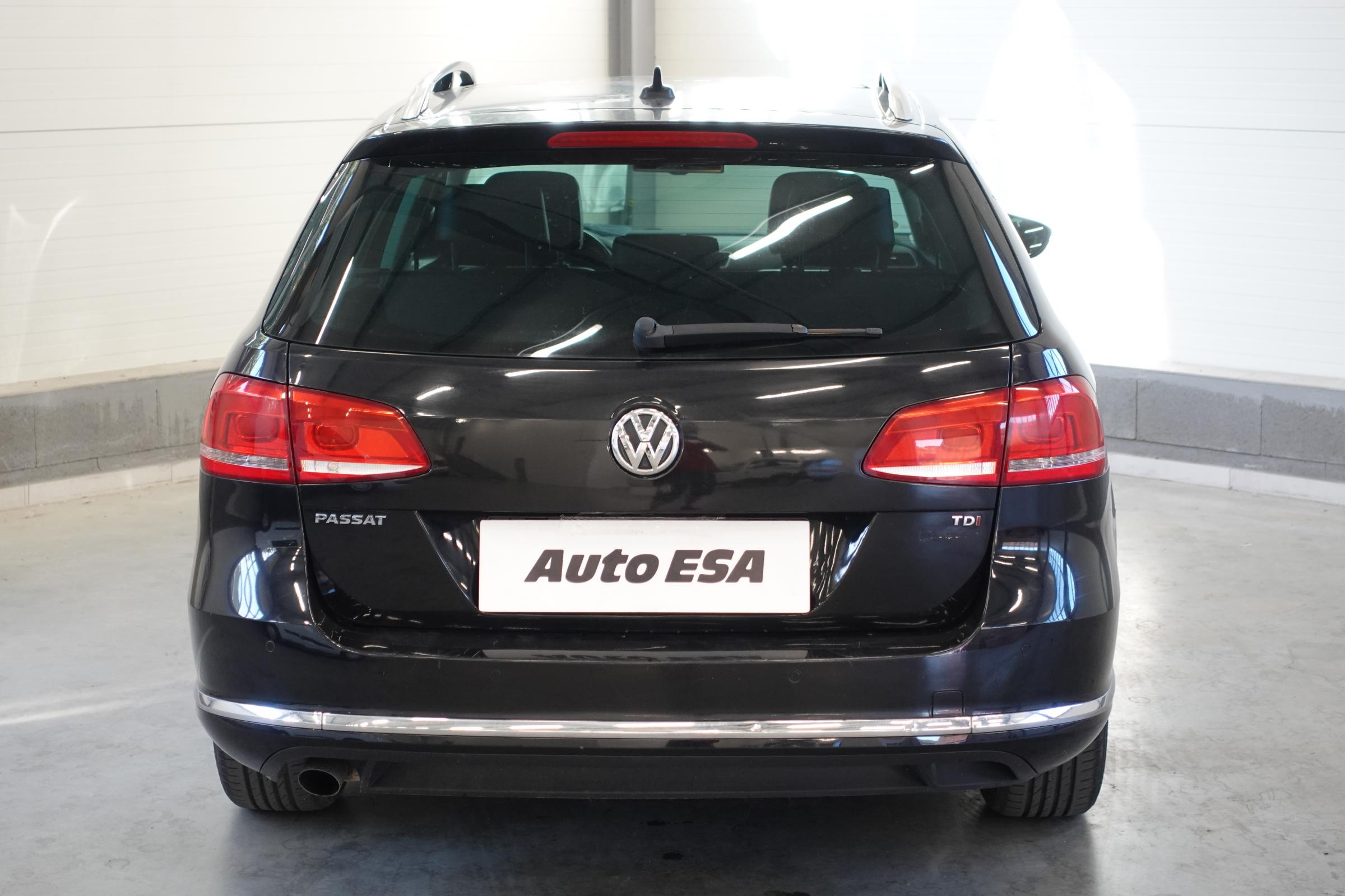 Volkswagen Passat, 2014 - pohled č. 5