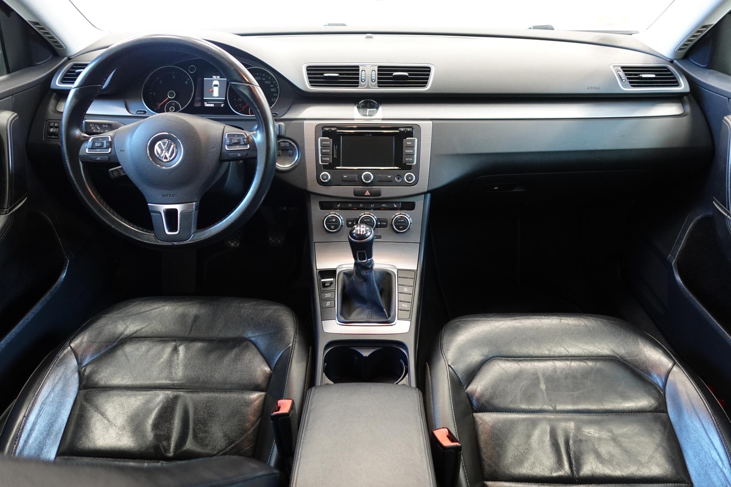 Volkswagen Passat, 2014 - pohled č. 8