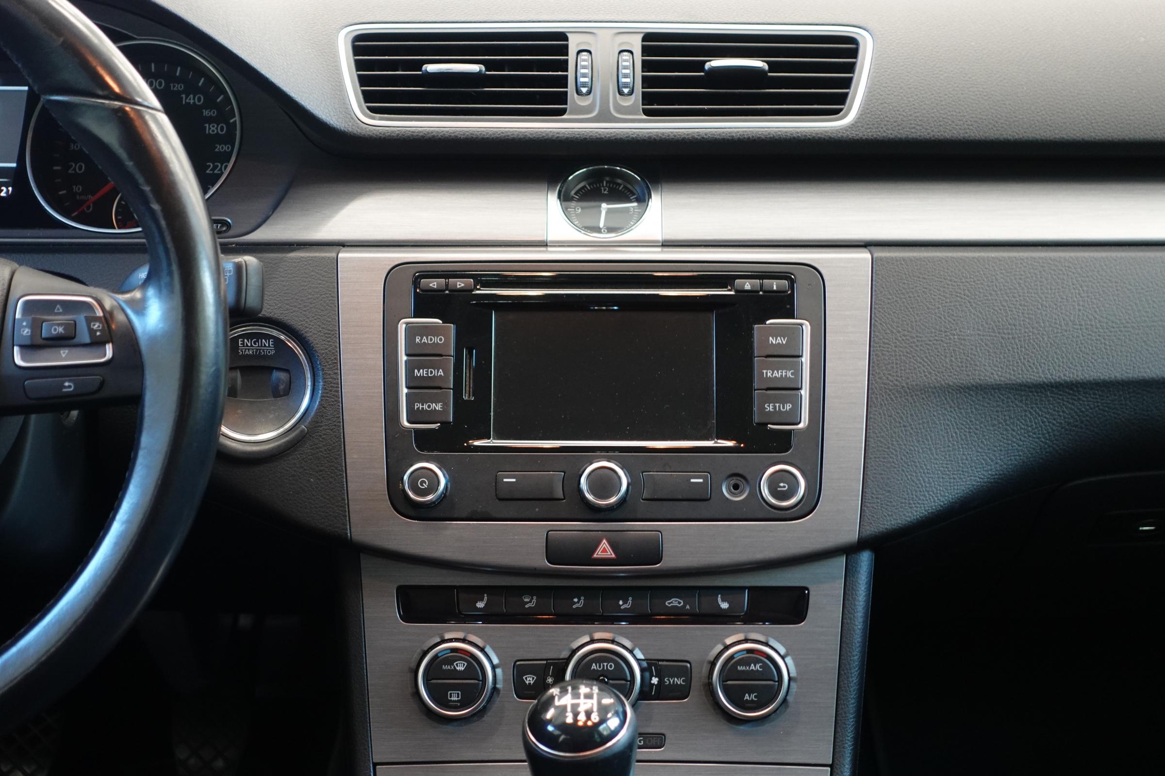 Volkswagen Passat, 2014 - pohled č. 9