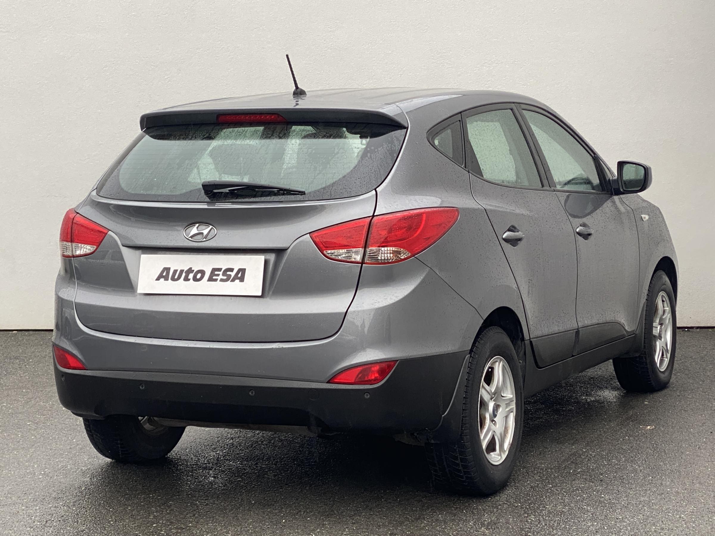 Hyundai ix35, 2015 - pohled č. 4