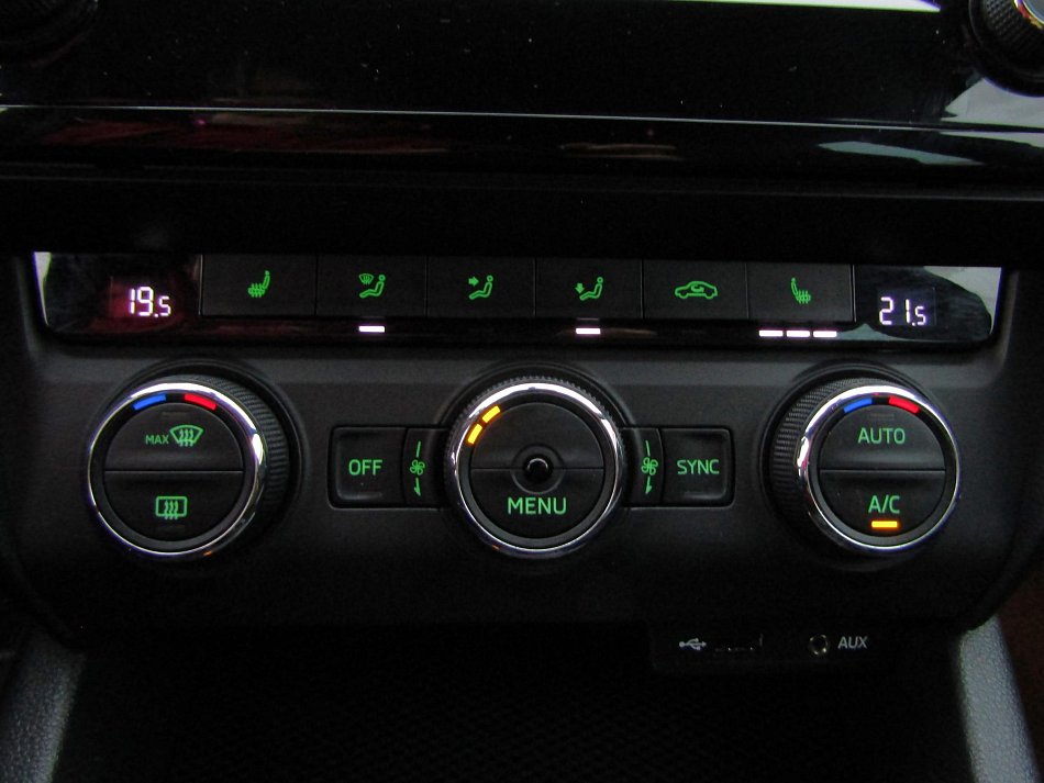 Škoda Octavia III 2.0 TDi RS Challange