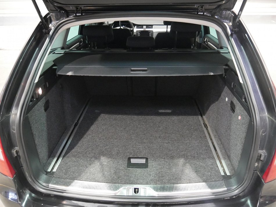 Škoda Superb II 2.0 TDi 