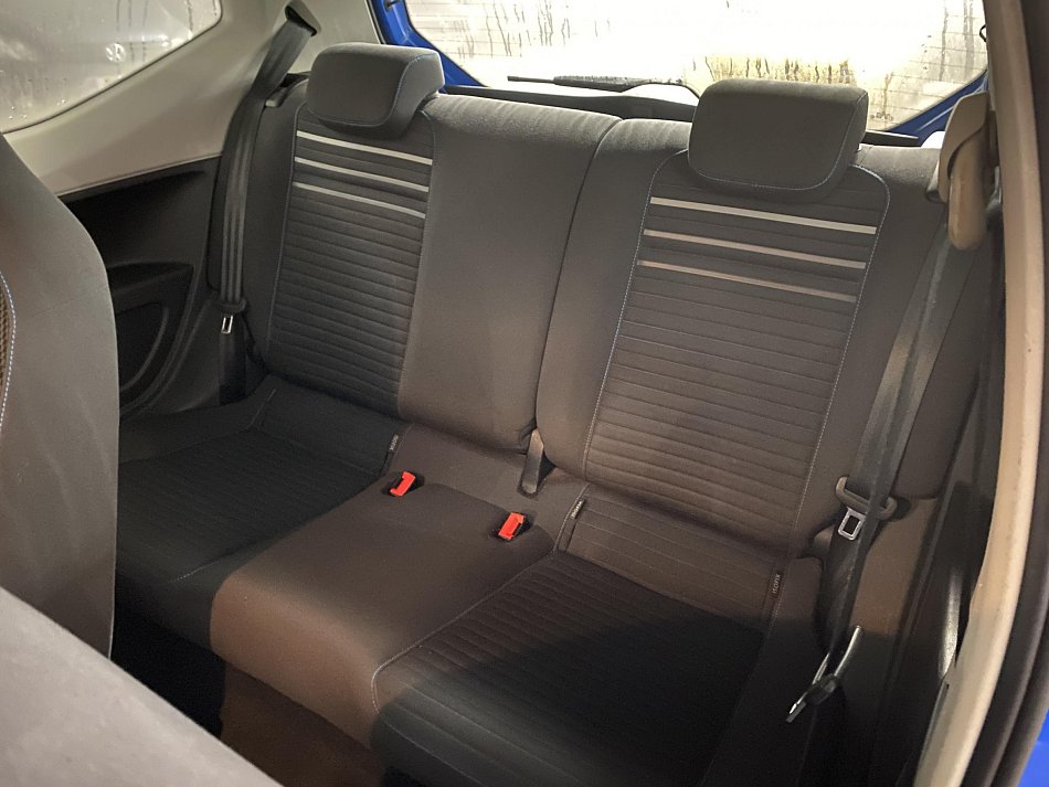 Volkswagen Up! 1.0 CUP