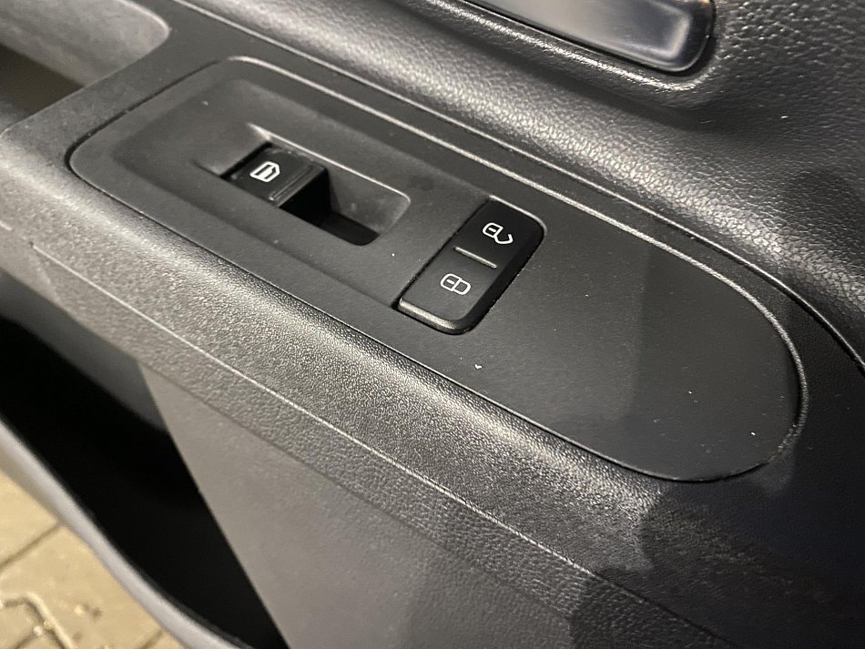 Volkswagen Up! 1.0 CUP