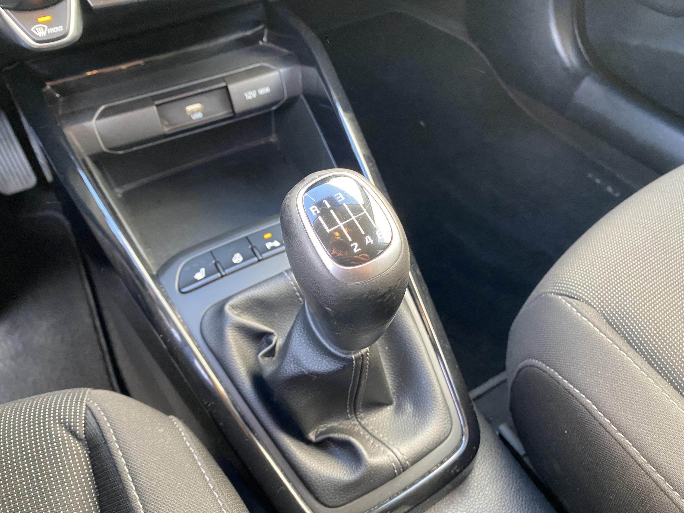 Kia Rio, 2022 - pohled č. 17