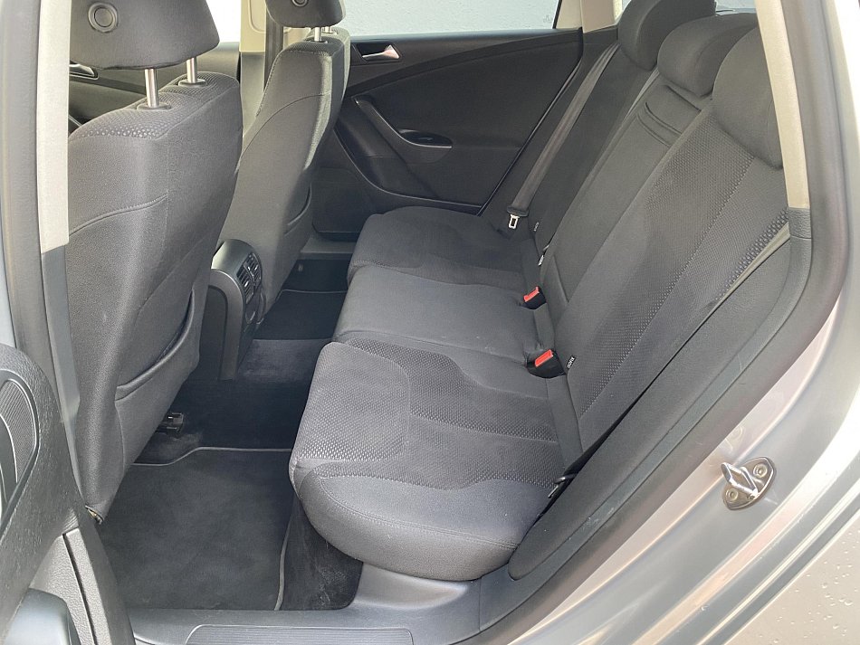 Volkswagen Passat 2.0 TDi Comfortline