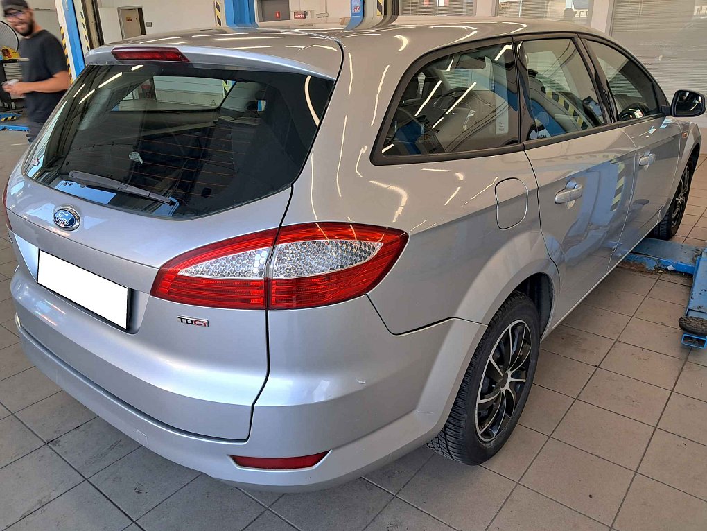 Ford Mondeo 2.0 D 