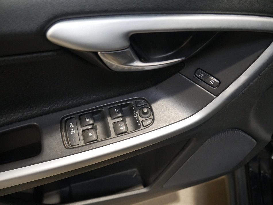 Volvo XC60 2.4 D5  4x4