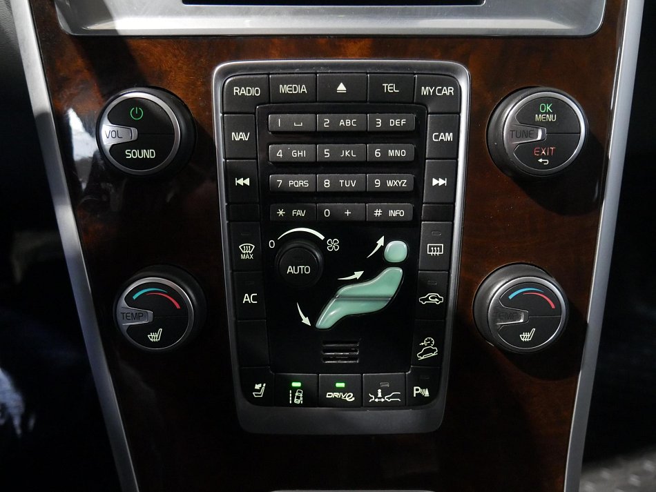 Volvo XC60 2.4 D5  4x4