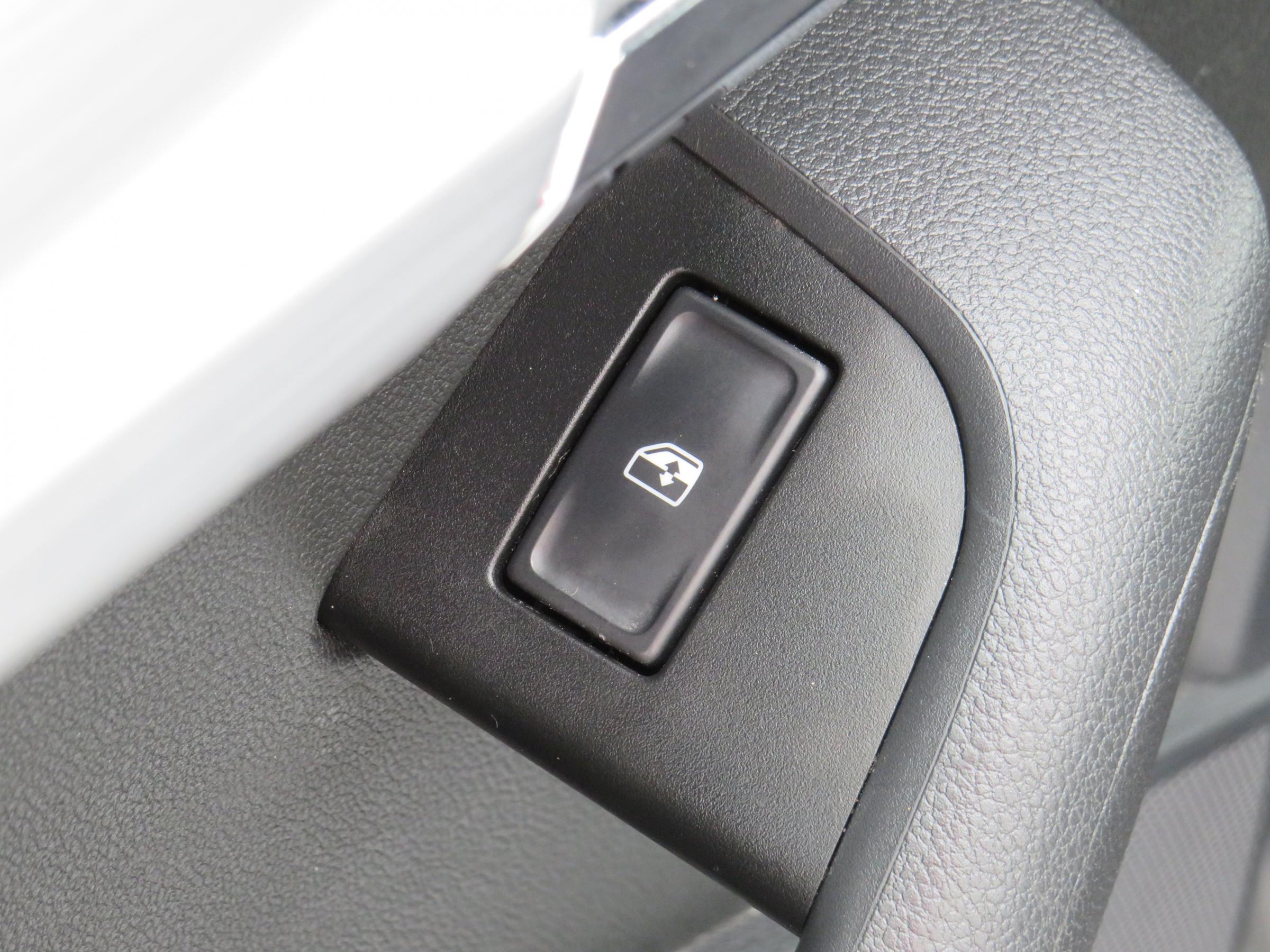 Škoda Octavia III, 2018 - pohled č. 13