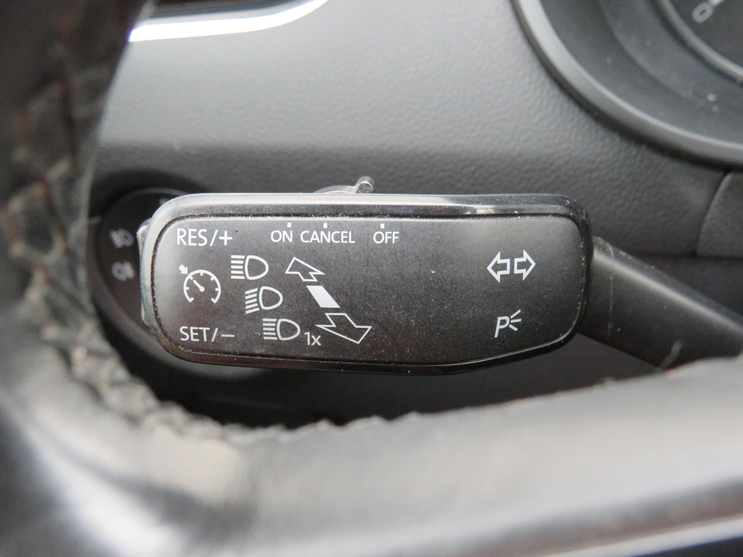 Škoda Octavia III, 2018 - pohled č. 19