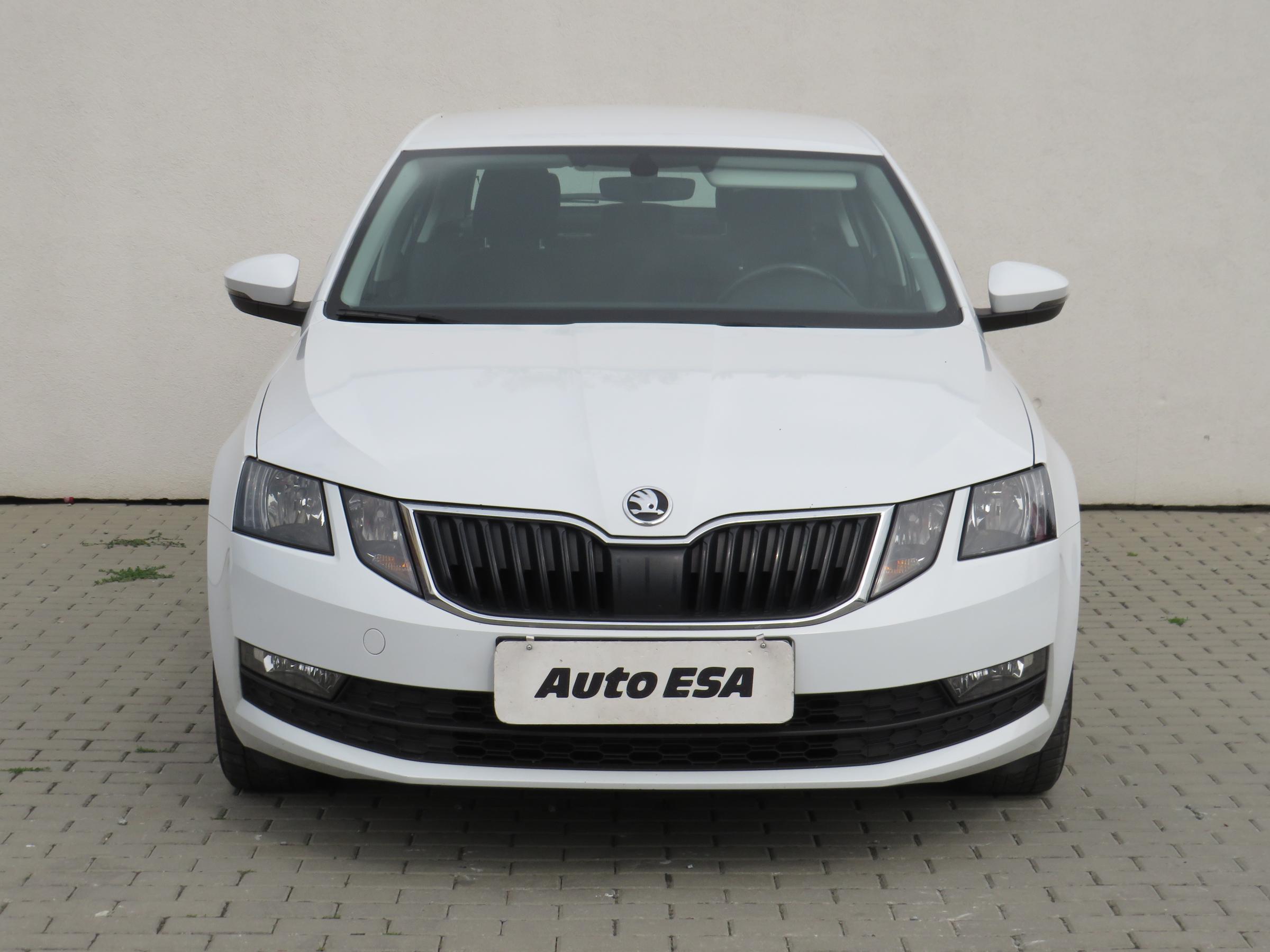 Škoda Octavia III, 2018 - pohled č. 2