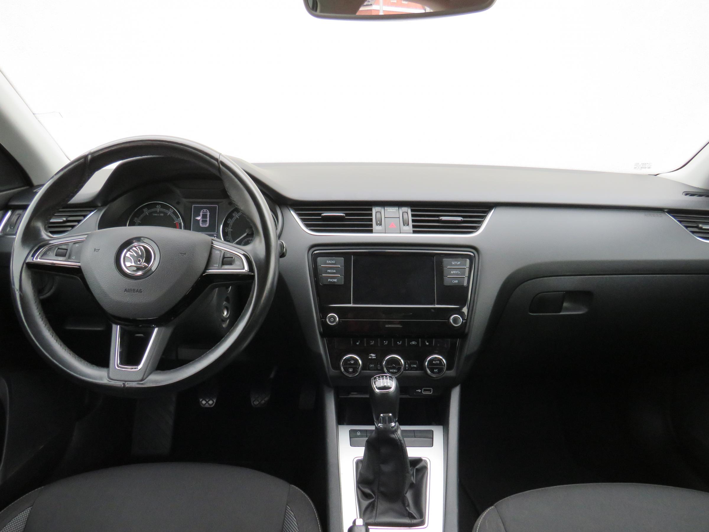 Škoda Octavia III, 2018 - pohled č. 8