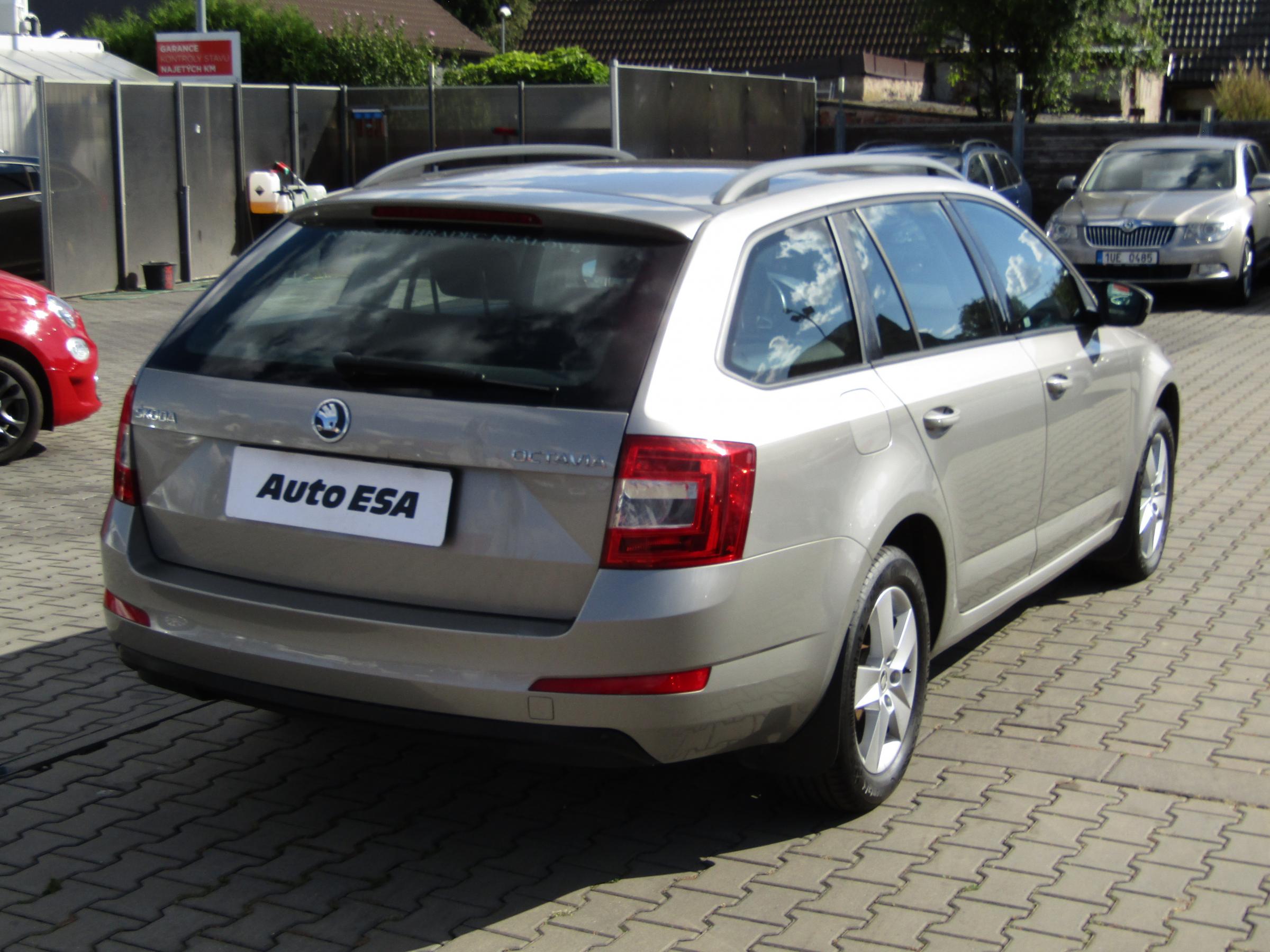 Škoda Octavia III, 2013 - pohled č. 4
