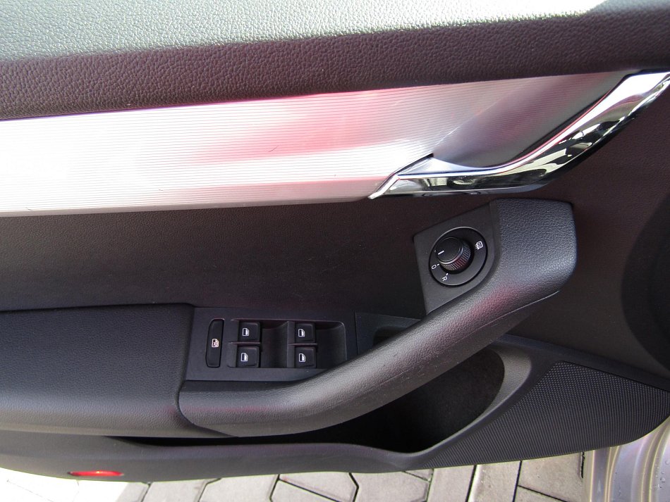 Škoda Octavia III 1.8 TSi Elegance