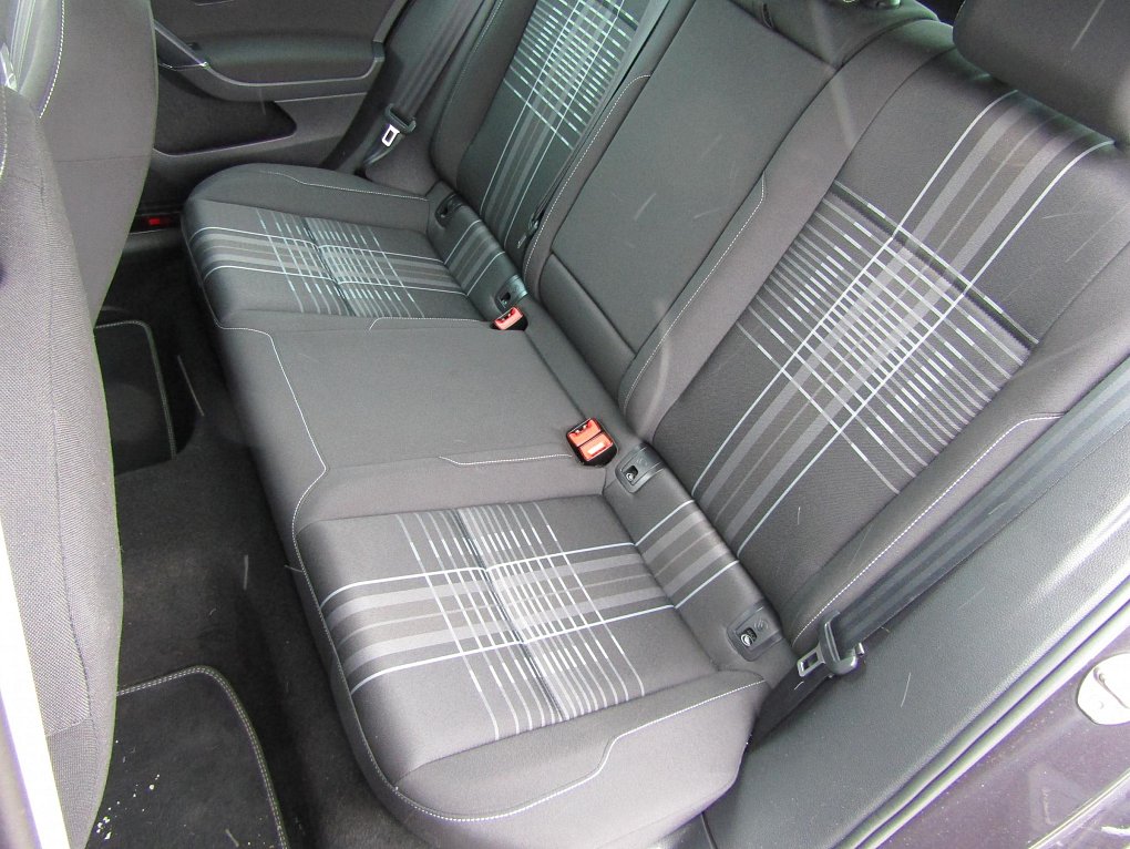 Volkswagen Golf 1.2 TSi Lounge