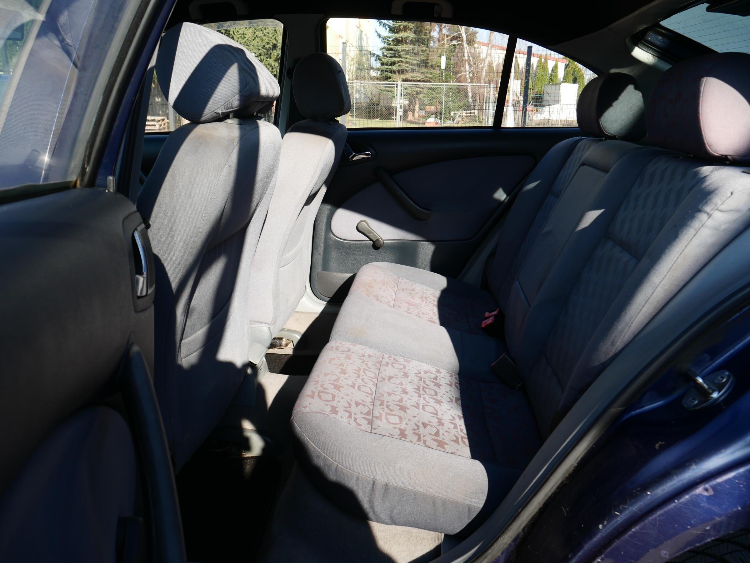 Škoda Octavia, 1998 - pohled č. 10