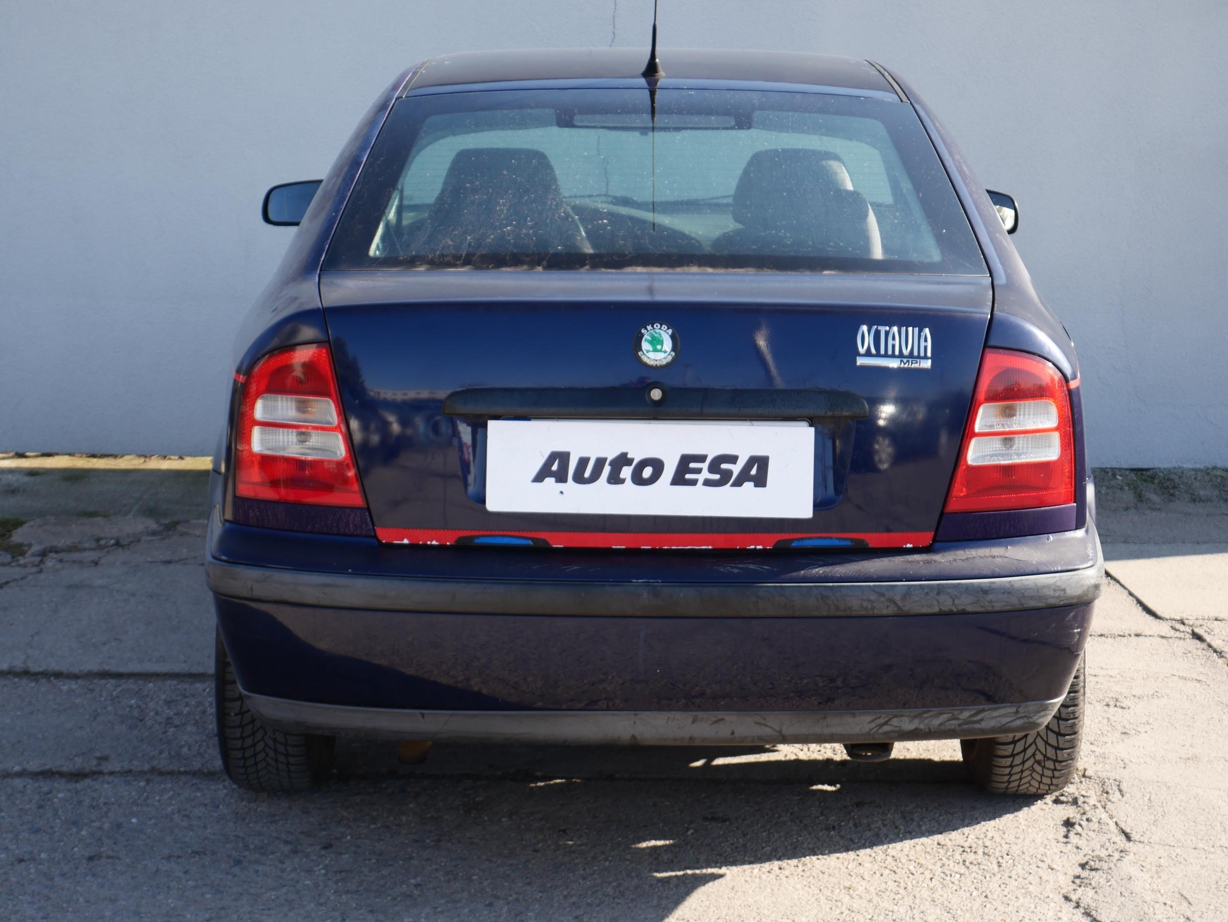 Škoda Octavia, 1998 - pohled č. 5