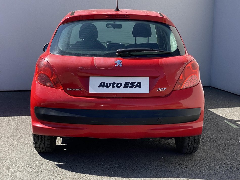 Peugeot 207 1.4 16V 