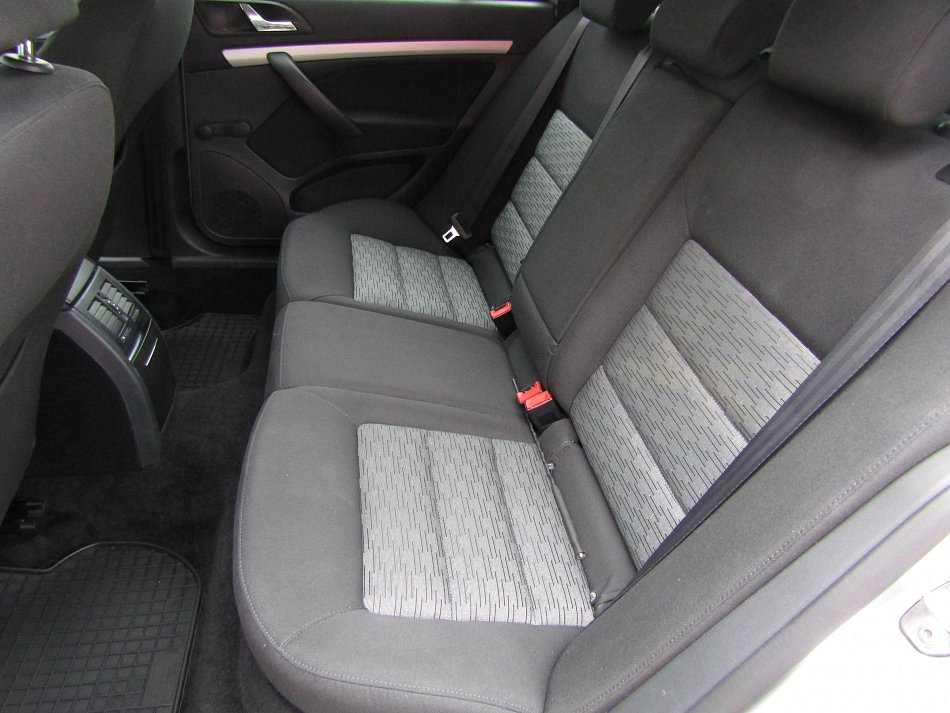 Škoda Octavia II 1.6 MPi 
