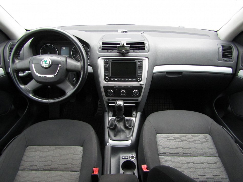 Škoda Octavia II 1.6 MPi 