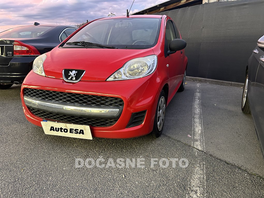 Peugeot 107 1.0i 