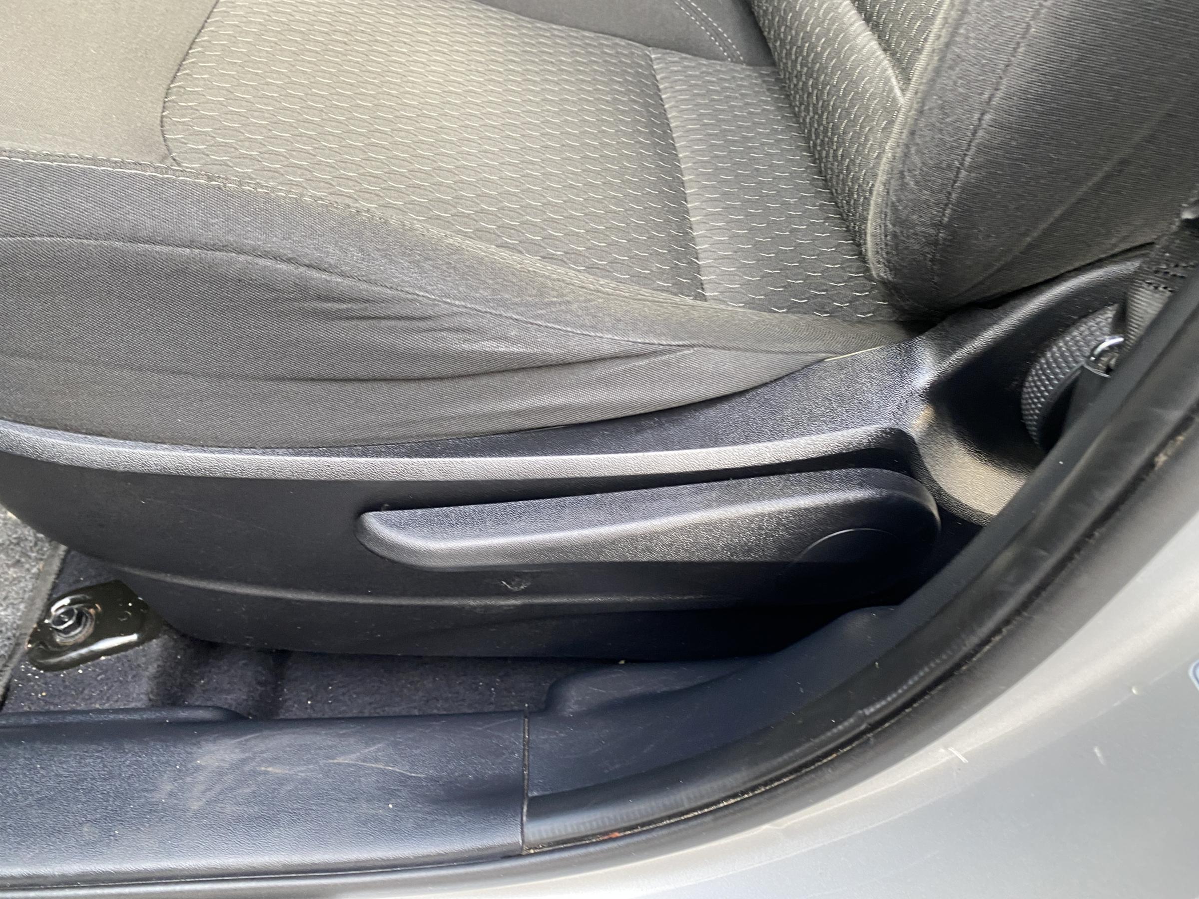 Hyundai ix35, 2013 - pohled č. 14