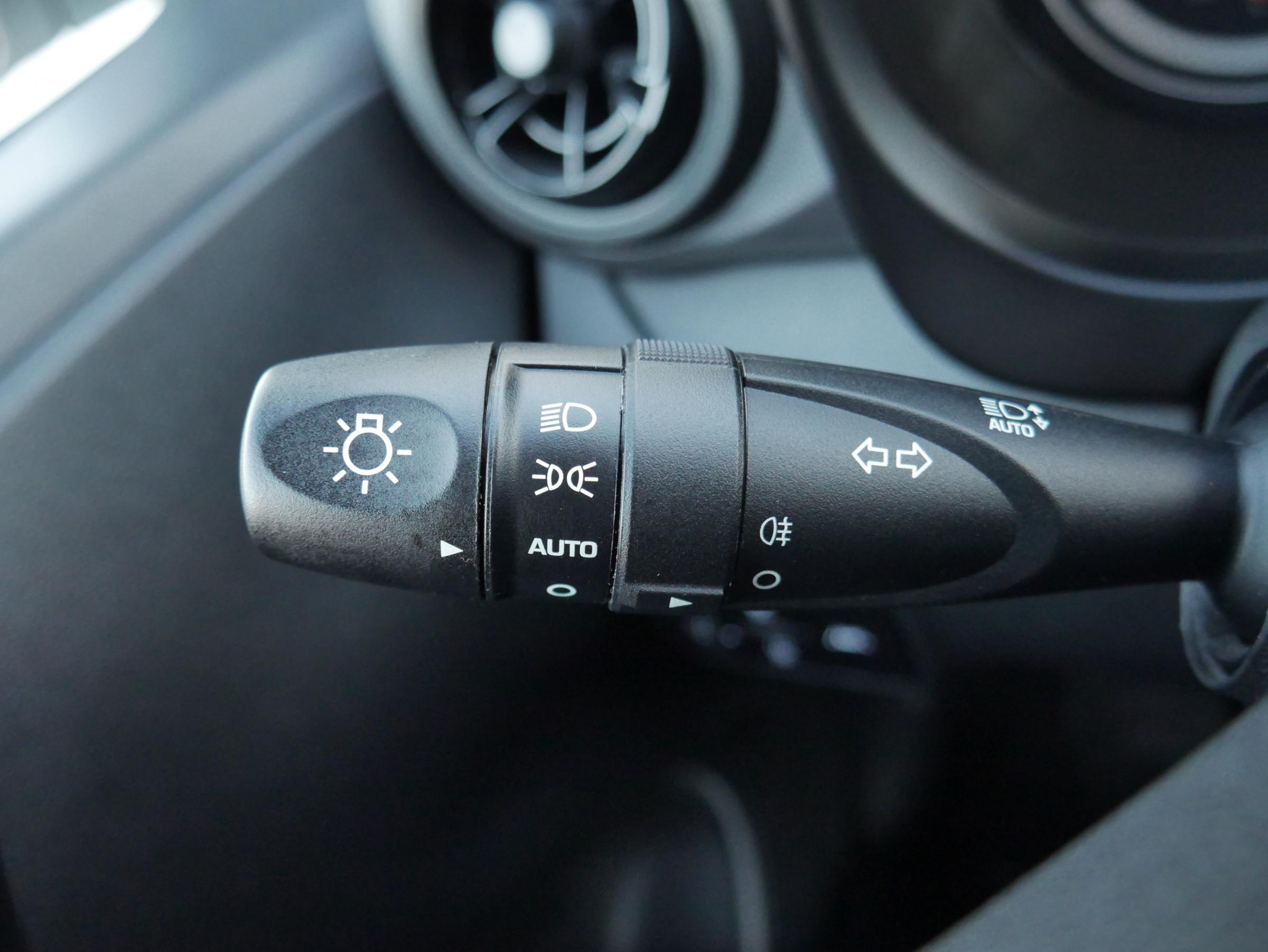 Hyundai i10, 2021 - pohled č. 14