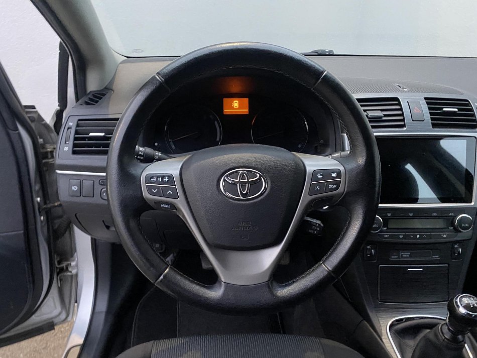 Toyota Avensis 2.0 D4-D Sol