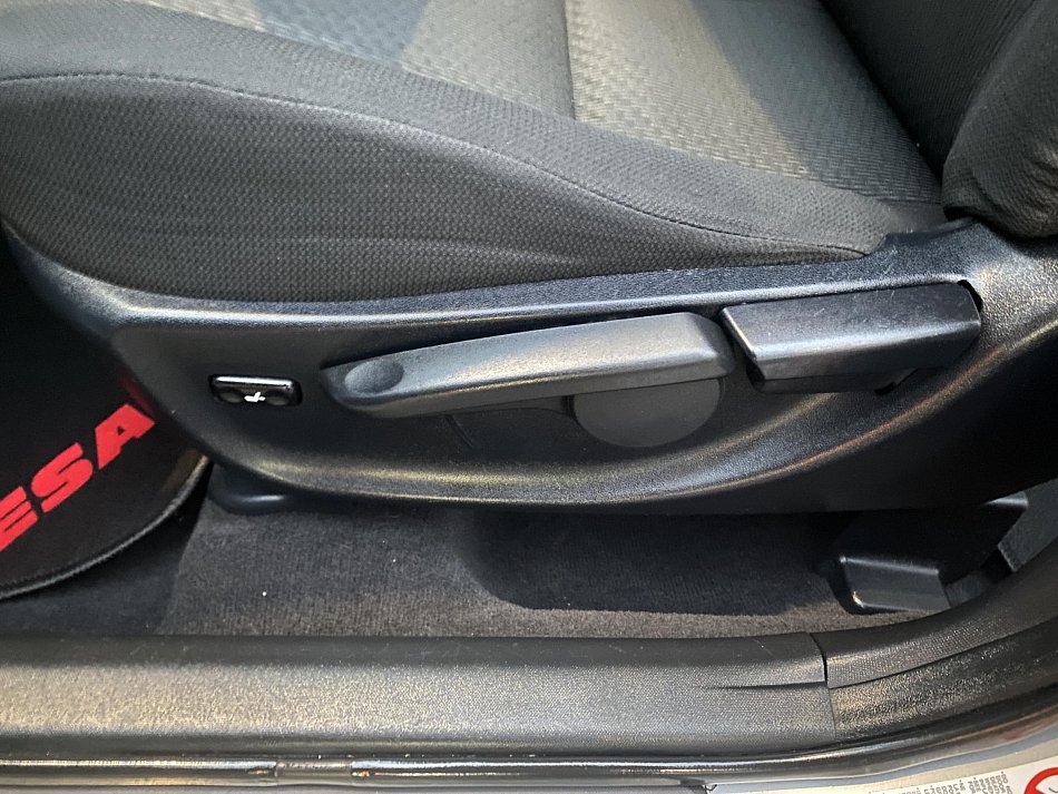 Toyota Avensis 2.0 D4-D Sol