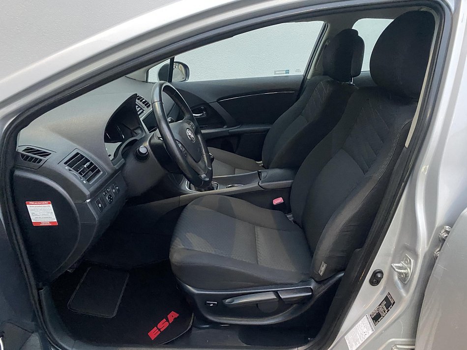 Toyota Avensis 2.0 D4-D Sol