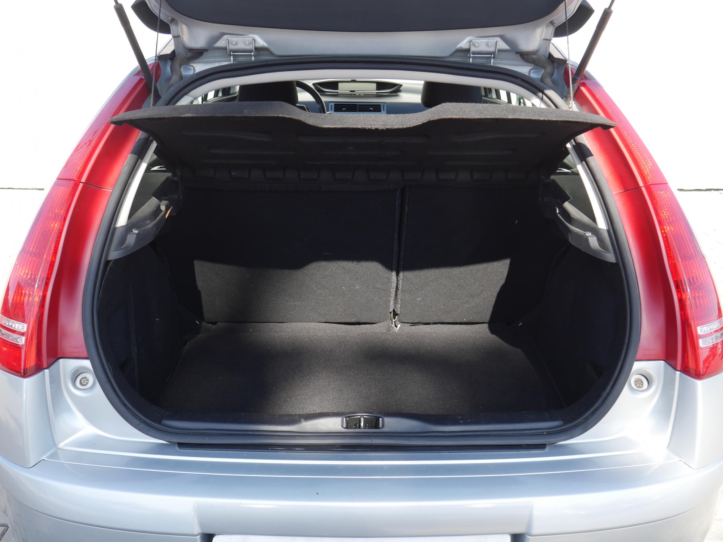 Citroën C4, 2010 - pohled č. 7