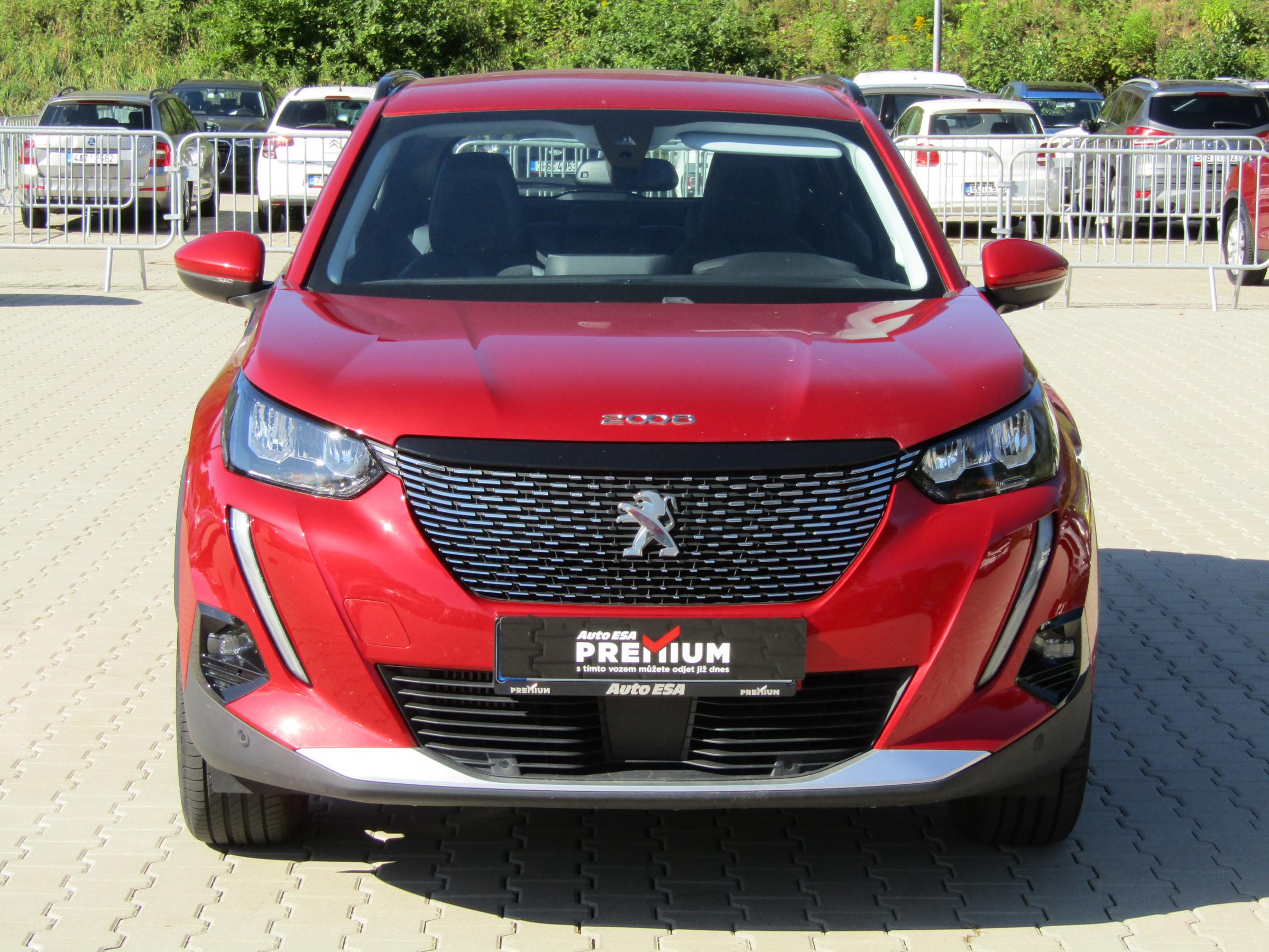 Peugeot 2008, 2020 - pohled č. 2